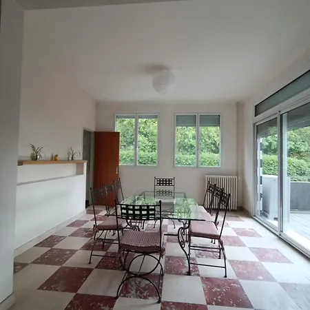 Spacieux * Montreuil (Seine-Saint-Denis)