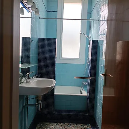 Daire Spacieux Montreuil (Seine-Saint-Denis)